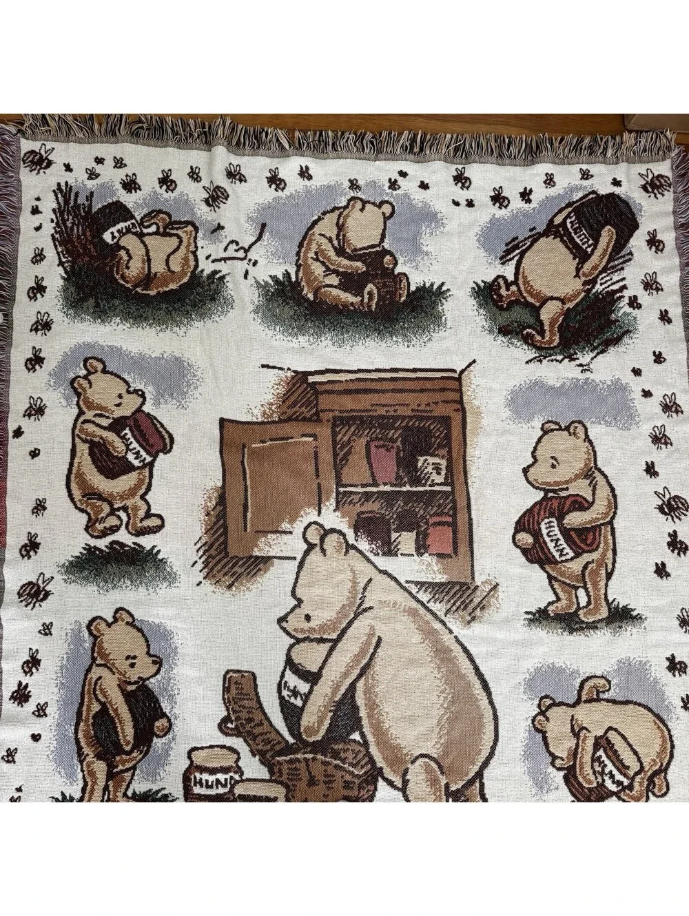 VTG Disney Classic Pooh Woven Tapestry Fringe Blanket Winnie the Pooh Hunny Pots